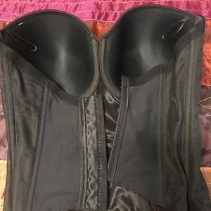 Black corset In Good condition